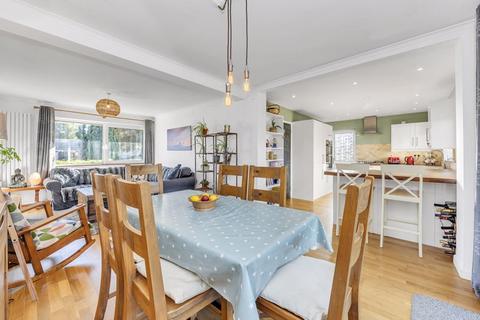 3 bedroom chalet for sale, The Croft, Bardwell