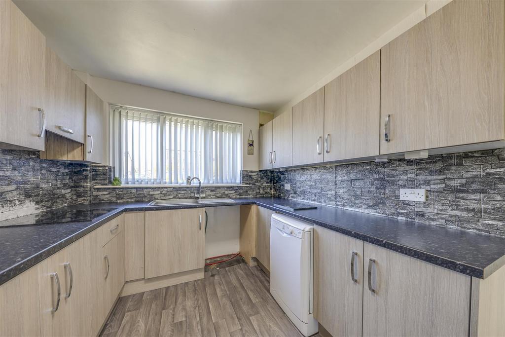 Kitchen Alt
