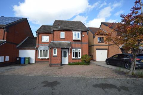 4 bedroom semi-detached house for sale, Eastbury Close, Widnes