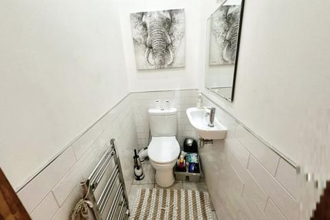 10 Droughts Lane, Prestwich, Manchester, M25 2ST