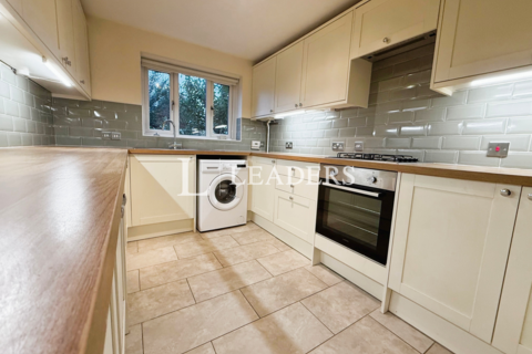 3 bedroom link detached house to rent, Century Close, Cirencester