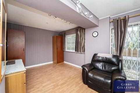 1 bedroom apartment to rent, Templewood, Ealing, W13