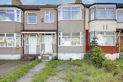 3 bedroom terraced house for sale, Nursery Close, Enfield