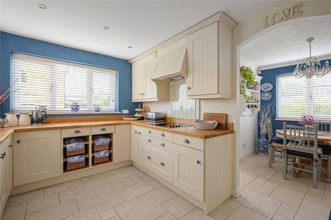 5 bedroom house for sale, St Marys Garth, East Keswick, LS17