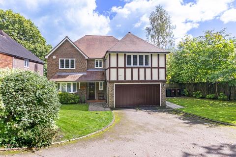 5 bedroom detached house for sale, Green Lane, Crowborough