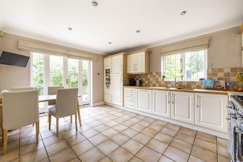 5 bedroom detached house for sale, Green Lane, Crowborough