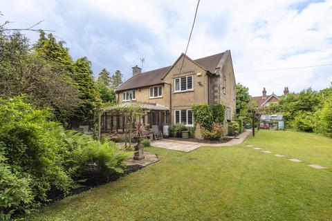 4 bedroom detached house for sale, Warren Road, Crowborough