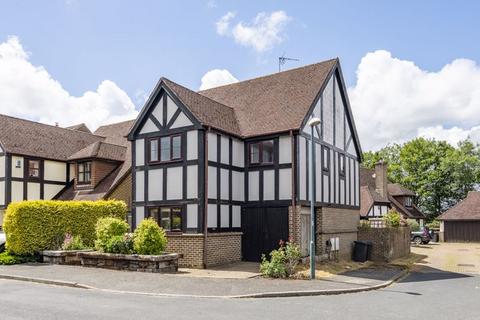 4 bedroom detached house for sale, Court Meadow Close, Rotherfield