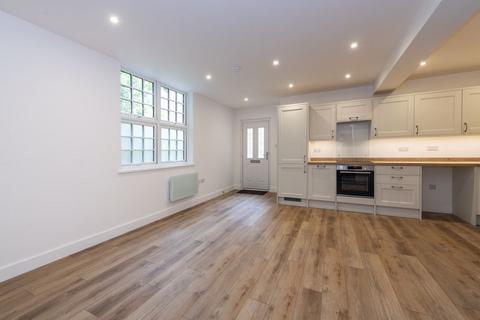 2 bedroom maisonette for sale, Eridge Road, Crowborough