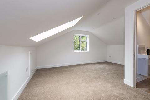 2 bedroom maisonette for sale, Eridge Road, Crowborough