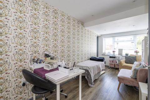 58 Fermor Way, Crowborough, TN6 3BJ