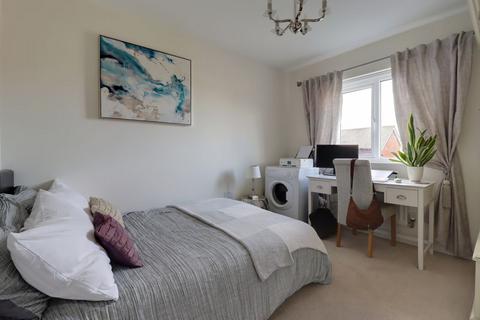 9 Aster Drive, Stafford, ST16 1FH