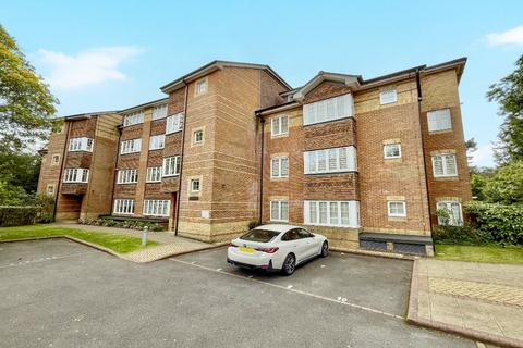 3 bedroom apartment for sale, West Cliff Road, Westbourne, Bournemouth, BH4