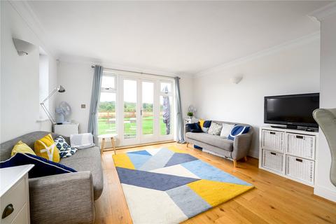 2 bedroom apartment for sale, Summer Close, Byfleet, West Byfleet, Surrey, KT14