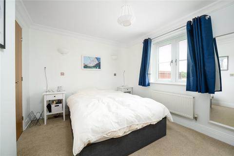 2 bedroom apartment for sale, Summer Close, Byfleet, West Byfleet, Surrey, KT14