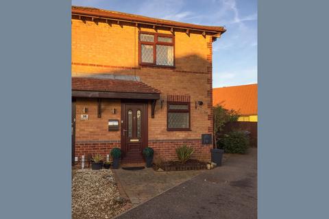 2 bedroom semi-detached house to rent, Braemar Crescent, Northampton, Northamptonshire