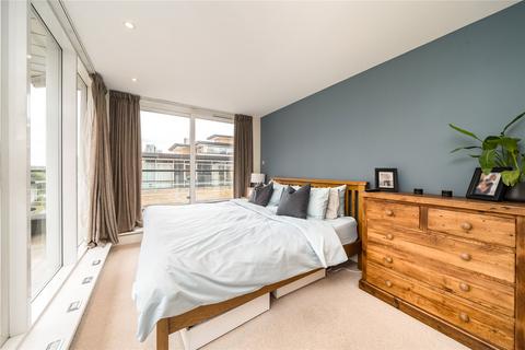 2 bedroom apartment for sale, Bluewater House, London SW18