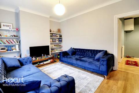 2 bedroom maisonette for sale, Blackhorse Road, Walthamstow