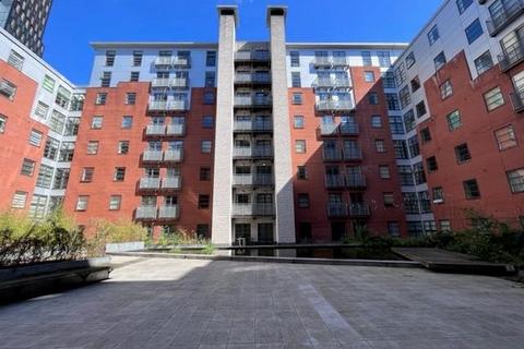 2 bedroom apartment to rent, Quadrangle, 1 Lower Armond Street M1 5QF