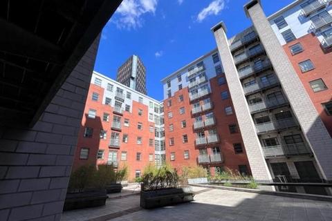 2 bedroom apartment to rent, Quadrangle, 1 Lower Armond Street M1 5QF