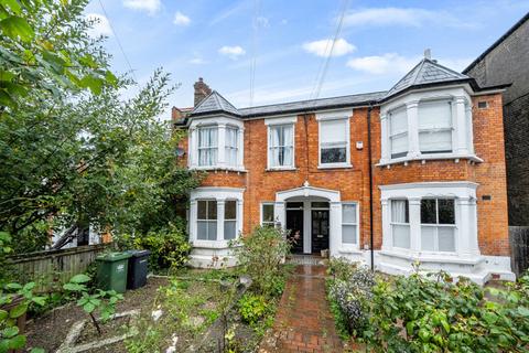 3 bedroom maisonette for sale, Duncombe Hill, London