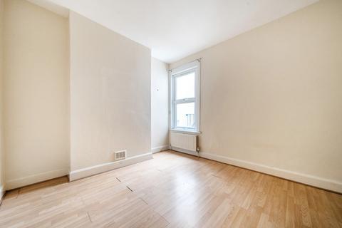 3 bedroom maisonette for sale, Duncombe Hill, London