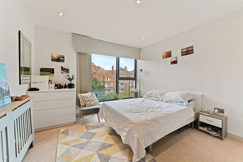 2 bedroom apartment for sale, Shore Place, London E9