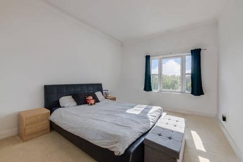 1 bedroom flat for sale, Westminster Court, King & Queen Wharf, Rotherhithe Street, London, SE16