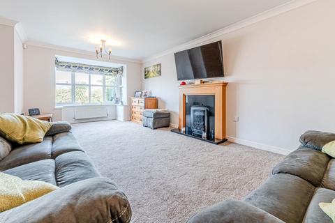 4 bedroom detached house for sale, Ringway, Garforth, Leeds, West Yorkshire