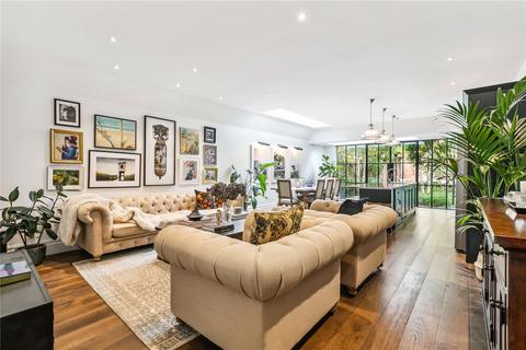 4 bedroom semi-detached house for sale, Whitehall Gardens, London, W3