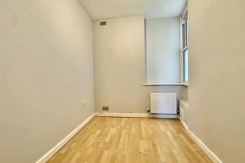 Flat 6, The Albemarle Arcade Road, Ilfracombe, EX34 9BB