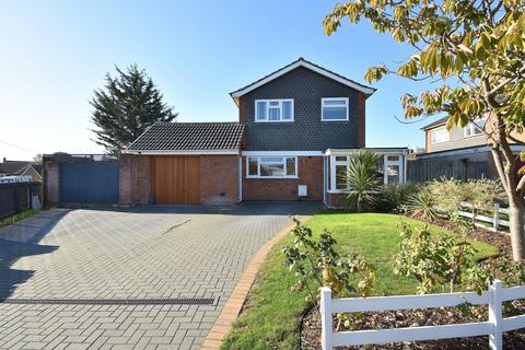 3 bedroom detached house for sale, Oxford Drive, Woodbridge, Suffolk, IP12