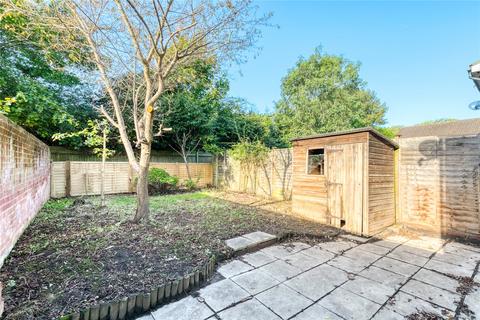 30 Challis Place, Bracknell, RG42 1FT