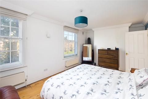 2 bedroom flat for sale, Queensbridge Road, London Fields, London, E8