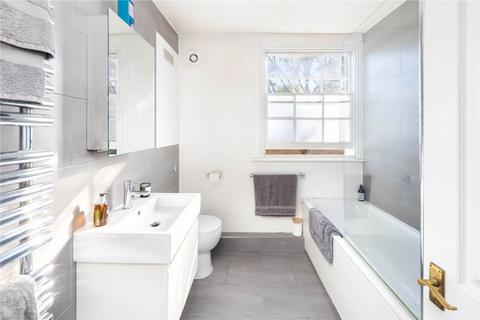 2 bedroom flat for sale, Queensbridge Road, London Fields, London, E8