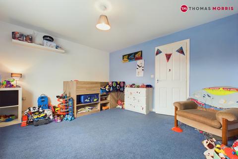 9 Arnold Rise, Biggleswade, SG18 8UF
