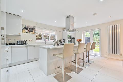 5 bedroom detached house for sale, The Pippins, Reading RG7