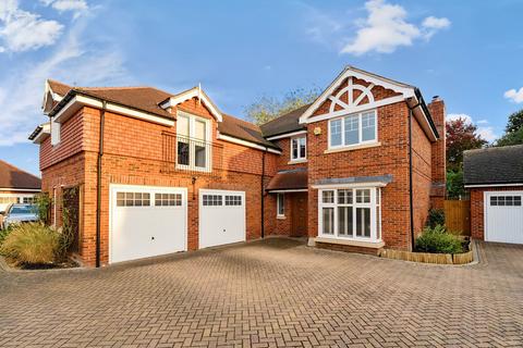 5 bedroom detached house for sale, The Pippins, Reading RG7