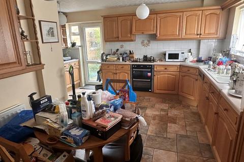3 Alderley Close, Woodley, Reading, RG5 4TG