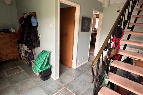 3 Alderley Close, Woodley, Reading, RG5 4TG