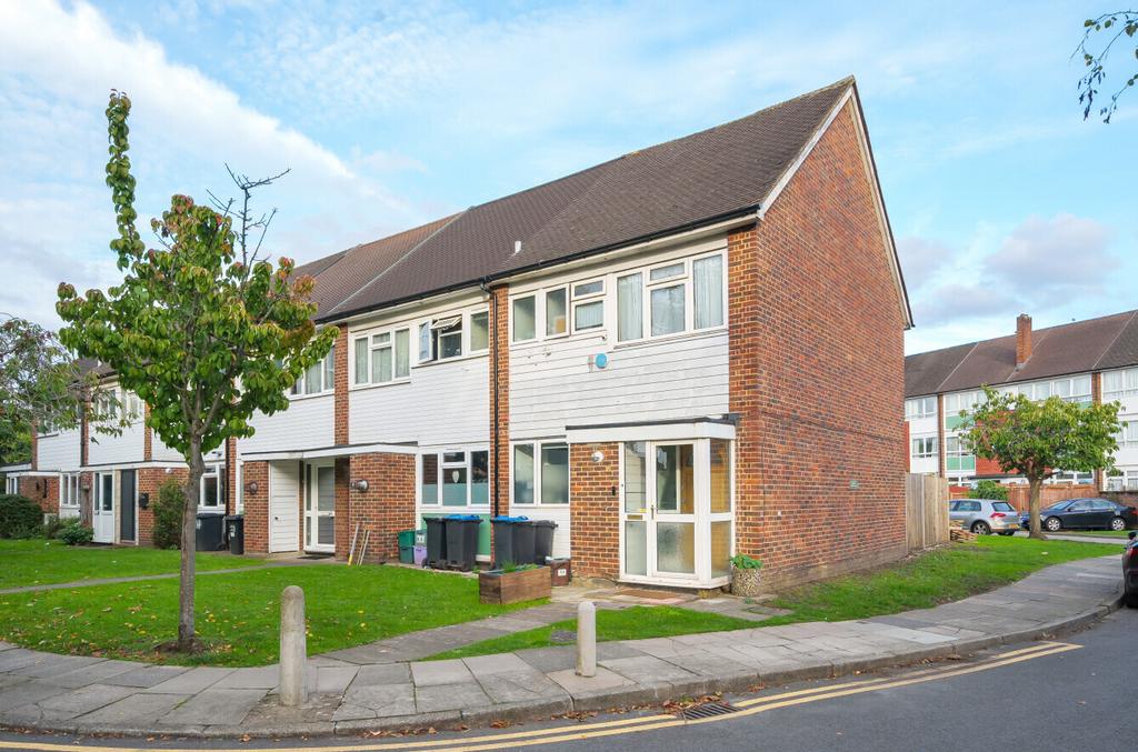 Brookfields Avenue, Mitcham CR4 3 bed end of terrace house for sale £