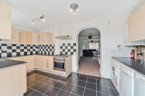 46 Turner Avenue, Mitcham, CR4 3JY