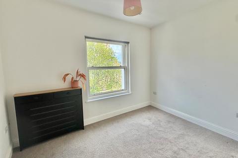 1 bedroom apartment for sale, Trinity Crescent, Kent CT20
