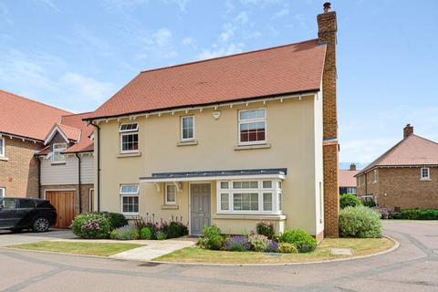 4 bedroom link detached house for sale, Blossom Hill Drive, Bishop's Stortford CM22