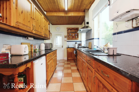 144 Fox Lane, Leyland, PR25 1HD