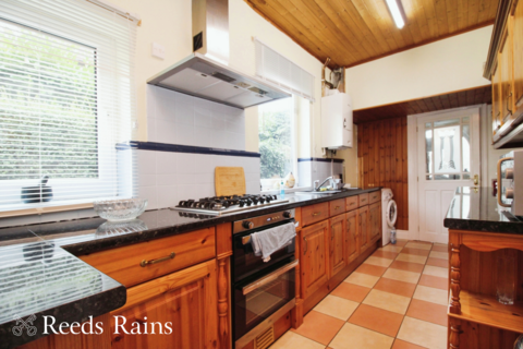 144 Fox Lane, Leyland, PR25 1HD