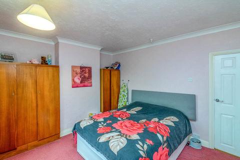 2 bedroom terraced house for sale, Rosebery Street, South Yorkshire S70