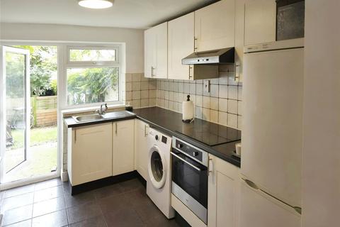 2 bedroom flat for sale, Florence Road, London SE14