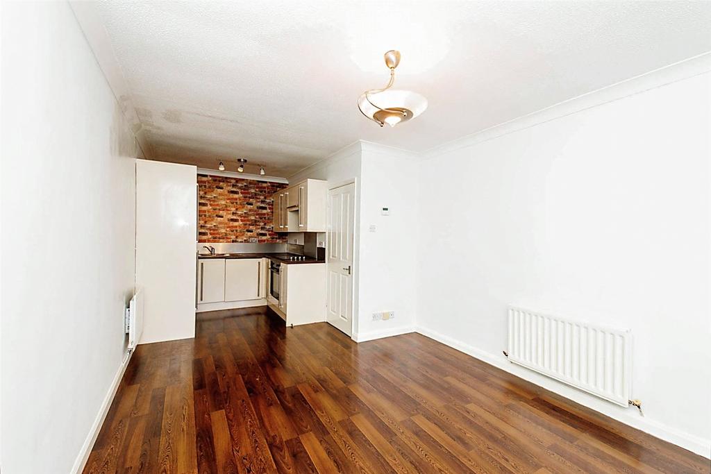 Living/Kitchen