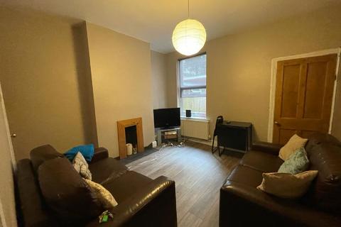 3 bedroom house share to rent, Birmingham B29